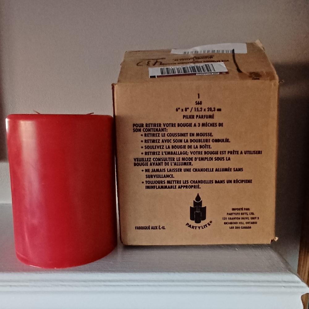 ***RARE Vintage PartyLite 6x8 Strawberry 3 Wick Candle